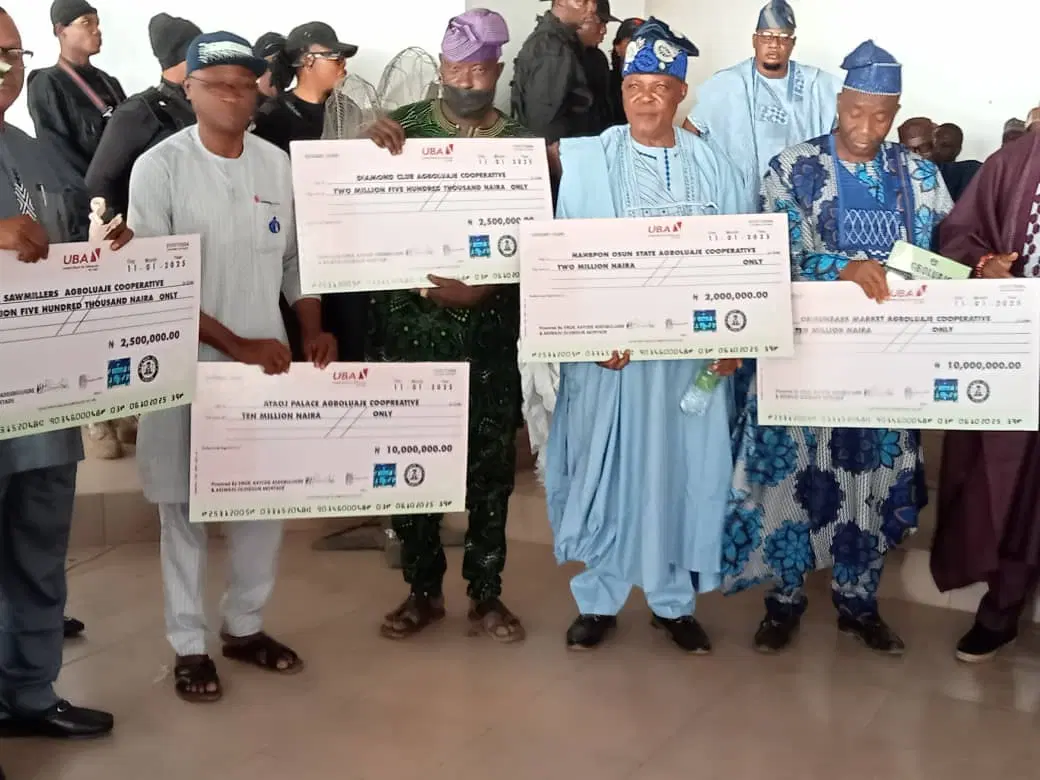 21 Cooperative Societies Empowered with 240 Million Naira by a Foundation in Osun State